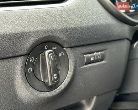 Білий Шкода Октавія, об'ємом двигуна 2 л та пробігом 265 тис. км за 11850 $, фото 46 на Automoto.ua