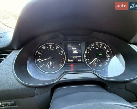 Белый Шкода Октавия, объемом двигателя 1.4 л и пробегом 136 тыс. км за 12000 $, фото 6 на Automoto.ua