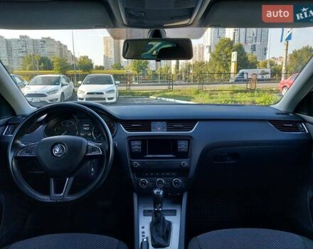 Белый Шкода Октавия, объемом двигателя 1.4 л и пробегом 147 тыс. км за 13490 $, фото 12 на Automoto.ua