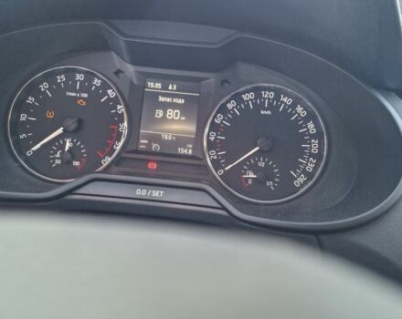 Белый Шкода Октавия, объемом двигателя 2 л и пробегом 285 тыс. км за 11900 $, фото 5 на Automoto.ua