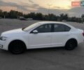 Белый Шкода Октавия, объемом двигателя 1.6 л и пробегом 136 тыс. км за 13000 $, фото 4 на Automoto.ua