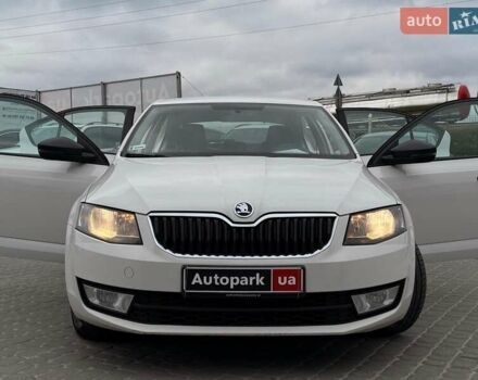 Білий Шкода Октавія, об'ємом двигуна 1.2 л та пробігом 270 тис. км за 8790 $, фото 20 на Automoto.ua