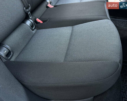 Белый Шкода Октавия, объемом двигателя 1.6 л и пробегом 207 тыс. км за 10499 $, фото 124 на Automoto.ua