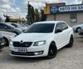 Шкода Октавия 2016 в Кривом Роге на Automoto.ua Белый Шкода Октавия, объемом двигателя 1.6 л и пробегом 225 тыс. км за 10100 $, фото 1 на Automoto.ua