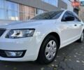 Білий Шкода Октавія, об'ємом двигуна 1.6 л та пробігом 120 тис. км за 12800 $, фото 3 на Automoto.ua