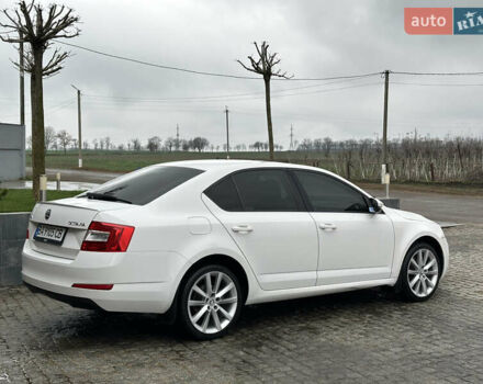 Білий Шкода Октавія, об'ємом двигуна 1.8 л та пробігом 190 тис. км за 12000 $, фото 7 на Automoto.ua