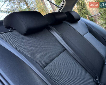 Белый Шкода Октавия, объемом двигателя 1.6 л и пробегом 207 тыс. км за 10499 $, фото 126 на Automoto.ua