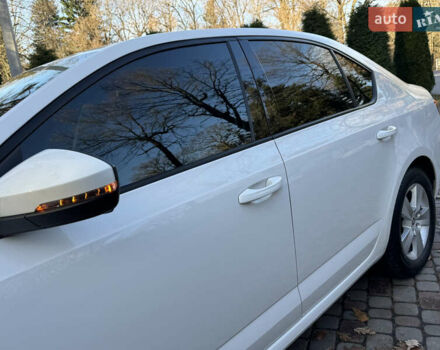 Белый Шкода Октавия, объемом двигателя 1.6 л и пробегом 207 тыс. км за 10499 $, фото 16 на Automoto.ua