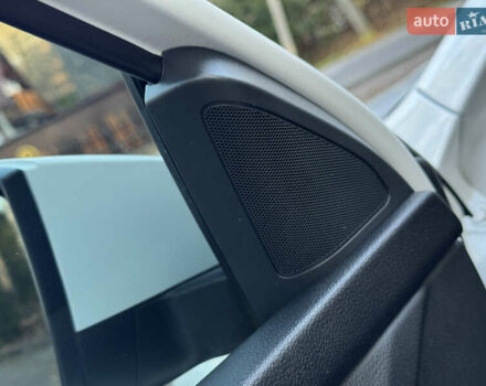 Белый Шкода Октавия, объемом двигателя 1.6 л и пробегом 207 тыс. км за 10499 $, фото 75 на Automoto.ua