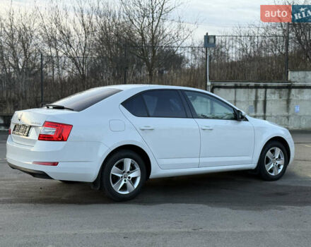 Белый Шкода Октавия, объемом двигателя 2 л и пробегом 163 тыс. км за 13999 $, фото 15 на Automoto.ua