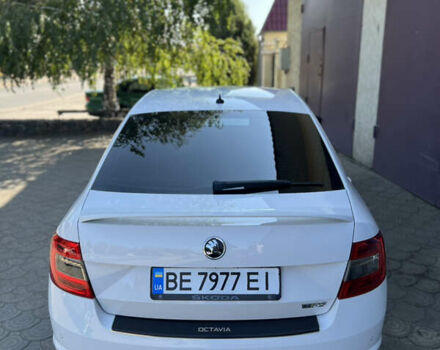 Шкода Октавия 2016 в Вознесенске на Automoto.ua Белый Шкода Октавия, объемом двигателя 1.97 л и пробегом 247 тыс. км за 16000 $, фото 3 на Automoto.ua