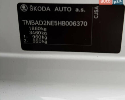 Білий Шкода Октавія, об'ємом двигуна 1.8 л та пробігом 192 тис. км за 10499 $, фото 66 на Automoto.ua