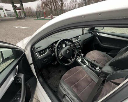Белый Шкода Октавия, объемом двигателя 1.6 л и пробегом 350 тыс. км за 10600 $, фото 18 на Automoto.ua