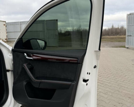 Білий Шкода Октавія, об'ємом двигуна 1.8 л та пробігом 192 тис. км за 10499 $, фото 32 на Automoto.ua