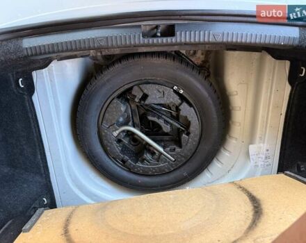 Белый Шкода Октавия, объемом двигателя 1.4 л и пробегом 136 тыс. км за 12000 $, фото 8 на Automoto.ua