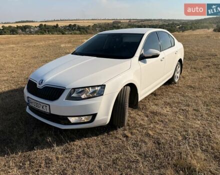 Білий Шкода Октавія, об'ємом двигуна 1.4 л та пробігом 135 тис. км за 14000 $, фото 1 на Automoto.ua