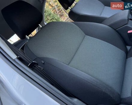 Белый Шкода Октавия, объемом двигателя 1.6 л и пробегом 207 тыс. км за 10499 $, фото 103 на Automoto.ua