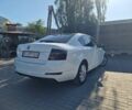 Белый Шкода Октавия, объемом двигателя 2 л и пробегом 285 тыс. км за 11900 $, фото 2 на Automoto.ua