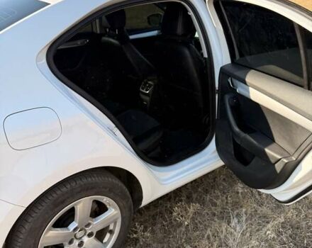 Білий Шкода Октавія, об'ємом двигуна 1.4 л та пробігом 135 тис. км за 14000 $, фото 9 на Automoto.ua