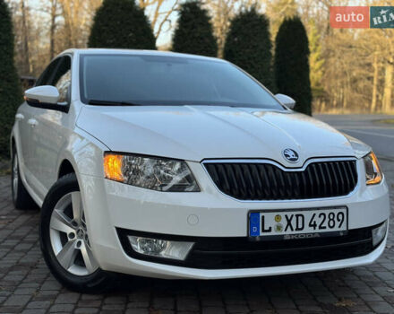 Белый Шкода Октавия, объемом двигателя 1.6 л и пробегом 207 тыс. км за 10499 $, фото 26 на Automoto.ua