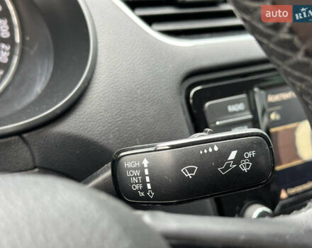 Білий Шкода Октавія, об'ємом двигуна 2 л та пробігом 265 тис. км за 11850 $, фото 48 на Automoto.ua