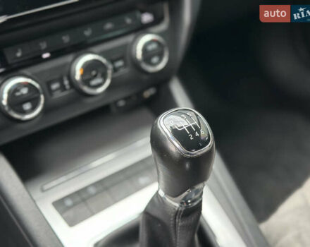 Білий Шкода Октавія, об'ємом двигуна 2 л та пробігом 265 тис. км за 11850 $, фото 57 на Automoto.ua