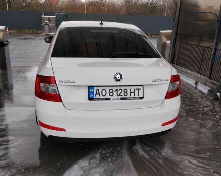 Білий Шкода Октавія, об'ємом двигуна 1.6 л та пробігом 238 тис. км за 10000 $, фото 6 на Automoto.ua