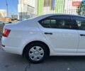 Білий Шкода Октавія, об'ємом двигуна 1.6 л та пробігом 120 тис. км за 12800 $, фото 10 на Automoto.ua
