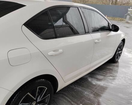 Білий Шкода Октавія, об'ємом двигуна 1.6 л та пробігом 238 тис. км за 10000 $, фото 8 на Automoto.ua