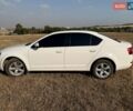 Білий Шкода Октавія, об'ємом двигуна 1.4 л та пробігом 135 тис. км за 14000 $, фото 2 на Automoto.ua