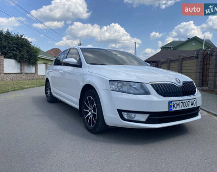 Білий Шкода Октавія, об'ємом двигуна 1.8 л та пробігом 230 тис. км за 11499 $, фото 1 на Automoto.ua