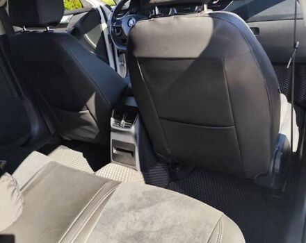 Белый Шкода Октавия, объемом двигателя 1.6 л и пробегом 238 тыс. км за 13500 $, фото 15 на Automoto.ua