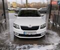 Білий Шкода Октавія, об'ємом двигуна 1.6 л та пробігом 230 тис. км за 10000 $, фото 1 на Automoto.ua