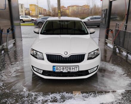 Білий Шкода Октавія, об'ємом двигуна 1.6 л та пробігом 238 тис. км за 10000 $, фото 1 на Automoto.ua