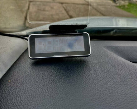 Білий Шкода Октавія, об'ємом двигуна 1.4 л та пробігом 173 тис. км за 9900 $, фото 16 на Automoto.ua