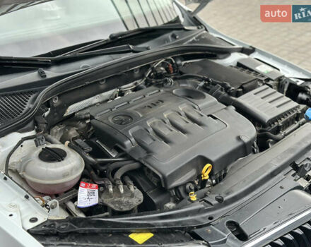 Білий Шкода Октавія, об'ємом двигуна 2 л та пробігом 265 тис. км за 11850 $, фото 71 на Automoto.ua