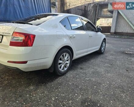 Білий Шкода Октавія, об'ємом двигуна 1.4 л та пробігом 280 тис. км за 11000 $, фото 3 на Automoto.ua