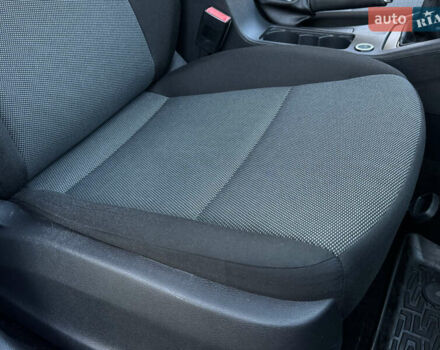 Белый Шкода Октавия, объемом двигателя 1.6 л и пробегом 207 тыс. км за 10499 $, фото 102 на Automoto.ua