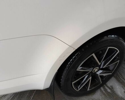 Білий Шкода Октавія, об'ємом двигуна 1.6 л та пробігом 238 тис. км за 10000 $, фото 9 на Automoto.ua