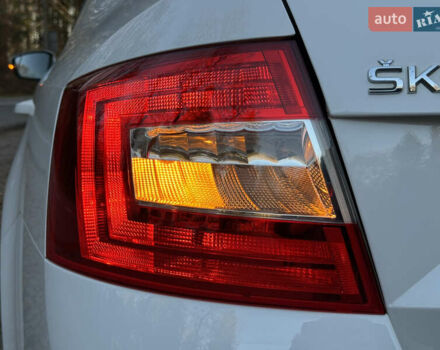 Белый Шкода Октавия, объемом двигателя 1.6 л и пробегом 207 тыс. км за 10499 $, фото 65 на Automoto.ua