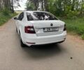 Белый Шкода Октавия, объемом двигателя 2 л и пробегом 208 тыс. км за 13999 $, фото 9 на Automoto.ua