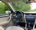 Білий Шкода Октавія, об'ємом двигуна 2 л та пробігом 270 тис. км за 14000 $, фото 41 на Automoto.ua