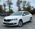 Белый Шкода Октавия, объемом двигателя 1.6 л и пробегом 280 тыс. км за 12500 $, фото 2 на Automoto.ua
