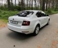 Белый Шкода Октавия, объемом двигателя 2 л и пробегом 208 тыс. км за 13999 $, фото 11 на Automoto.ua