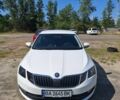 Белый Шкода Октавия, объемом двигателя 1.6 л и пробегом 191 тыс. км за 11900 $, фото 1 на Automoto.ua