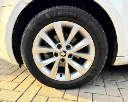 Білий Шкода Октавія, об'ємом двигуна 1.6 л та пробігом 209 тис. км за 13100 $, фото 17 на Automoto.ua