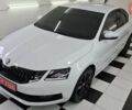Білий Шкода Октавія, об'ємом двигуна 1.6 л та пробігом 207 тис. км за 14300 $, фото 1 на Automoto.ua