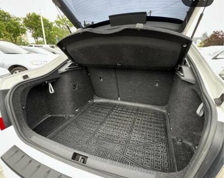 Белый Шкода Октавия, объемом двигателя 1.6 л и пробегом 280 тыс. км за 12500 $, фото 15 на Automoto.ua
