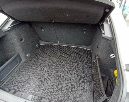 Белый Шкода Октавия, объемом двигателя 1.4 л и пробегом 142 тыс. км за 12500 $, фото 4 на Automoto.ua