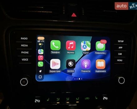 Білий Шкода Октавія, об'ємом двигуна 1.6 л та пробігом 207 тис. км за 14300 $, фото 11 на Automoto.ua